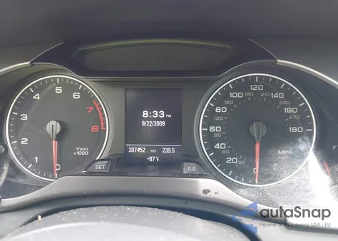 2010 Audi A4 2.0T Premium z USA, uszkodzony, nr VIN WAUFFAFL0AN020623